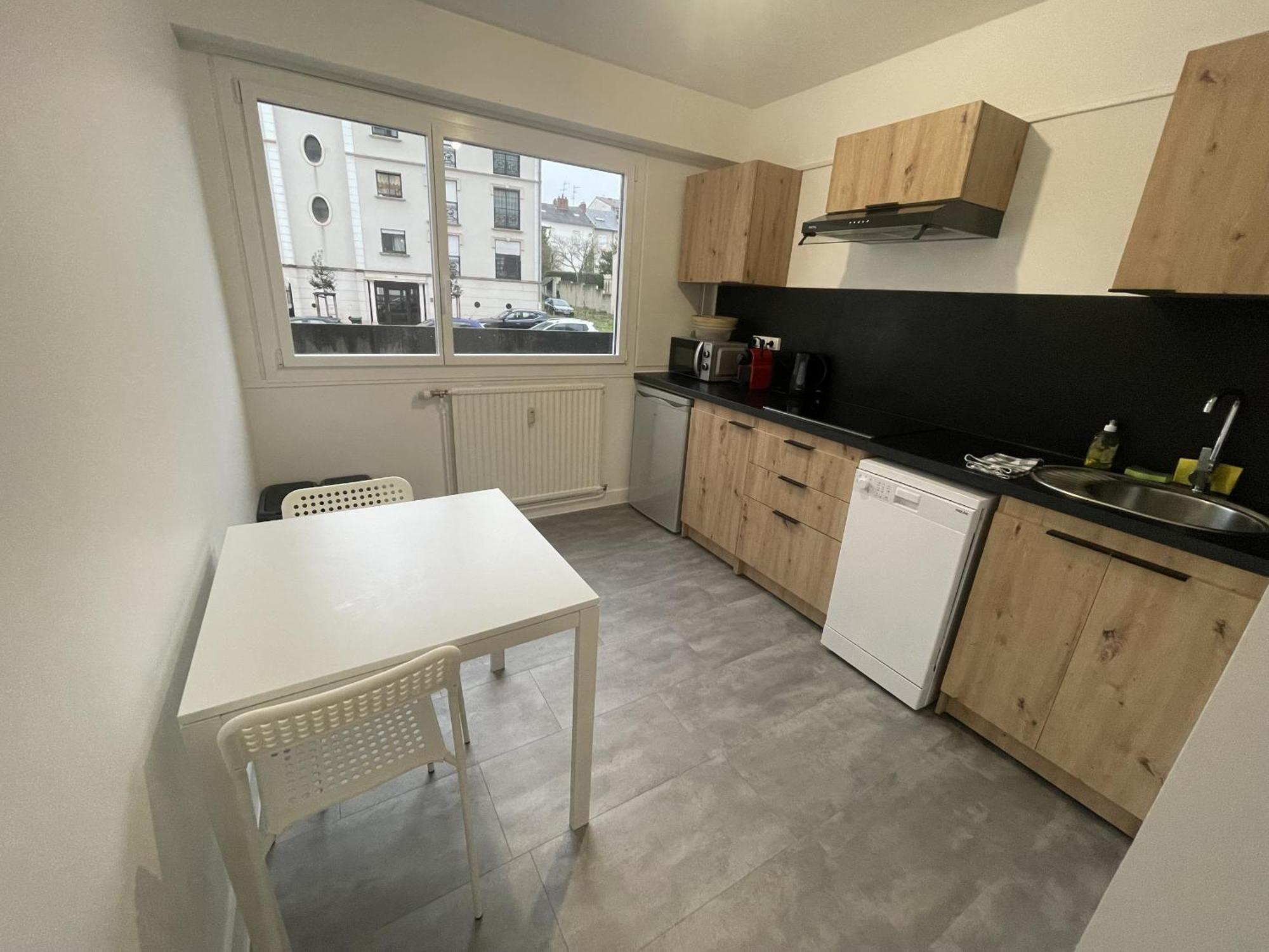 Logement Neuf A Proximite Du Centre Ville Avec Parking Лимож Экстерьер фото
